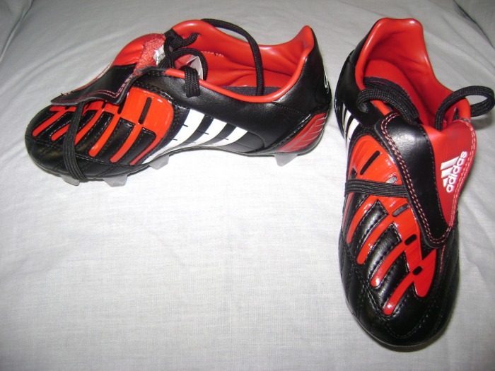 adidas traxion football shoes